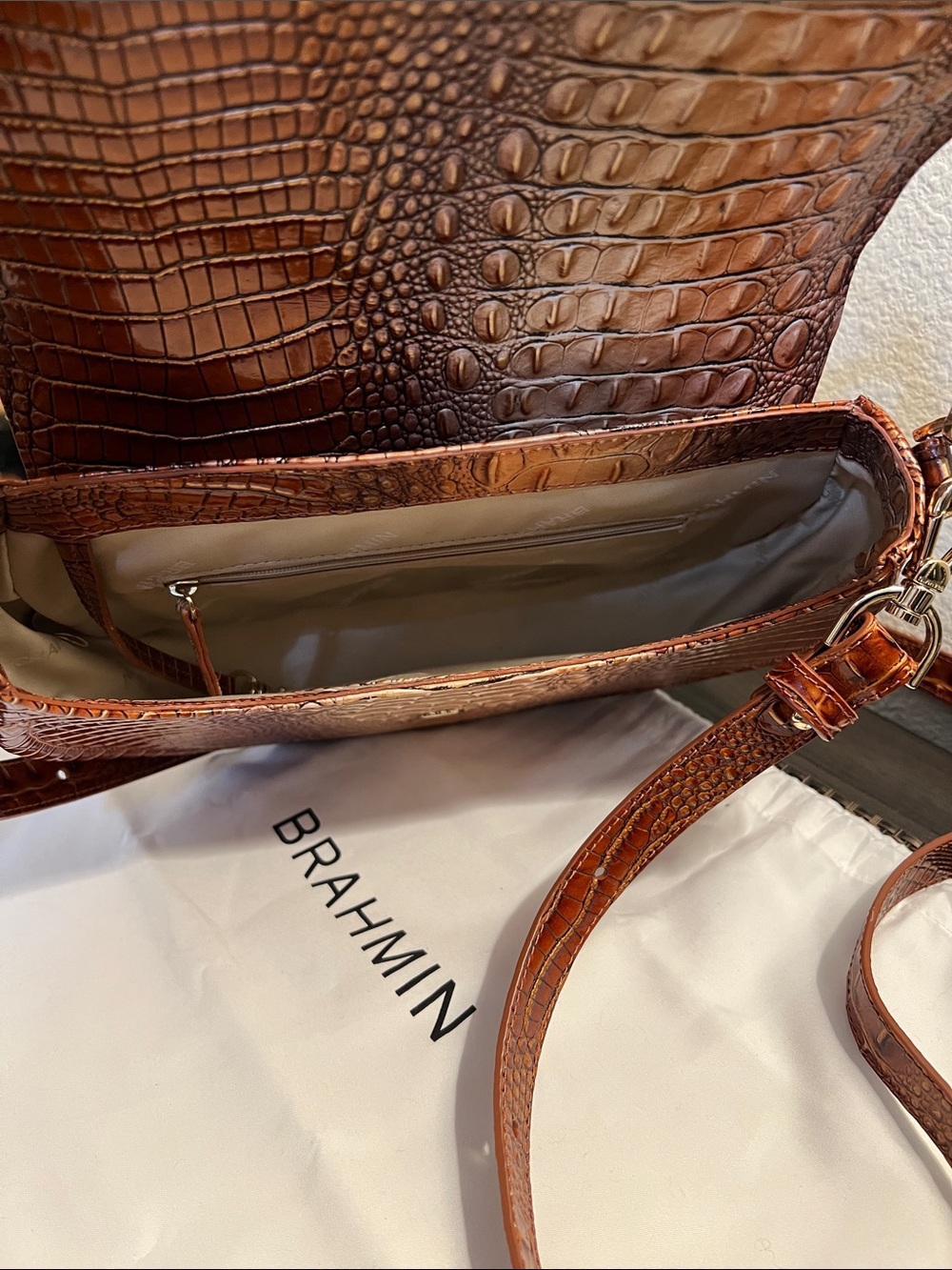Brahmin Brown Croc-Embossed Leather Crossbody with Matching Wallet - Picture 8 of 11